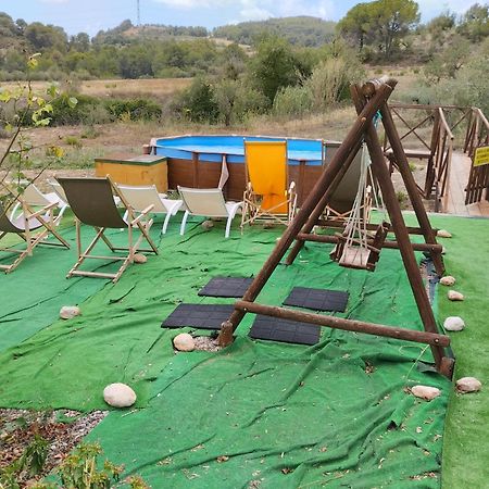 San Quintín de Mediona La Nursery De Mas Guillo מראה חיצוני תמונה