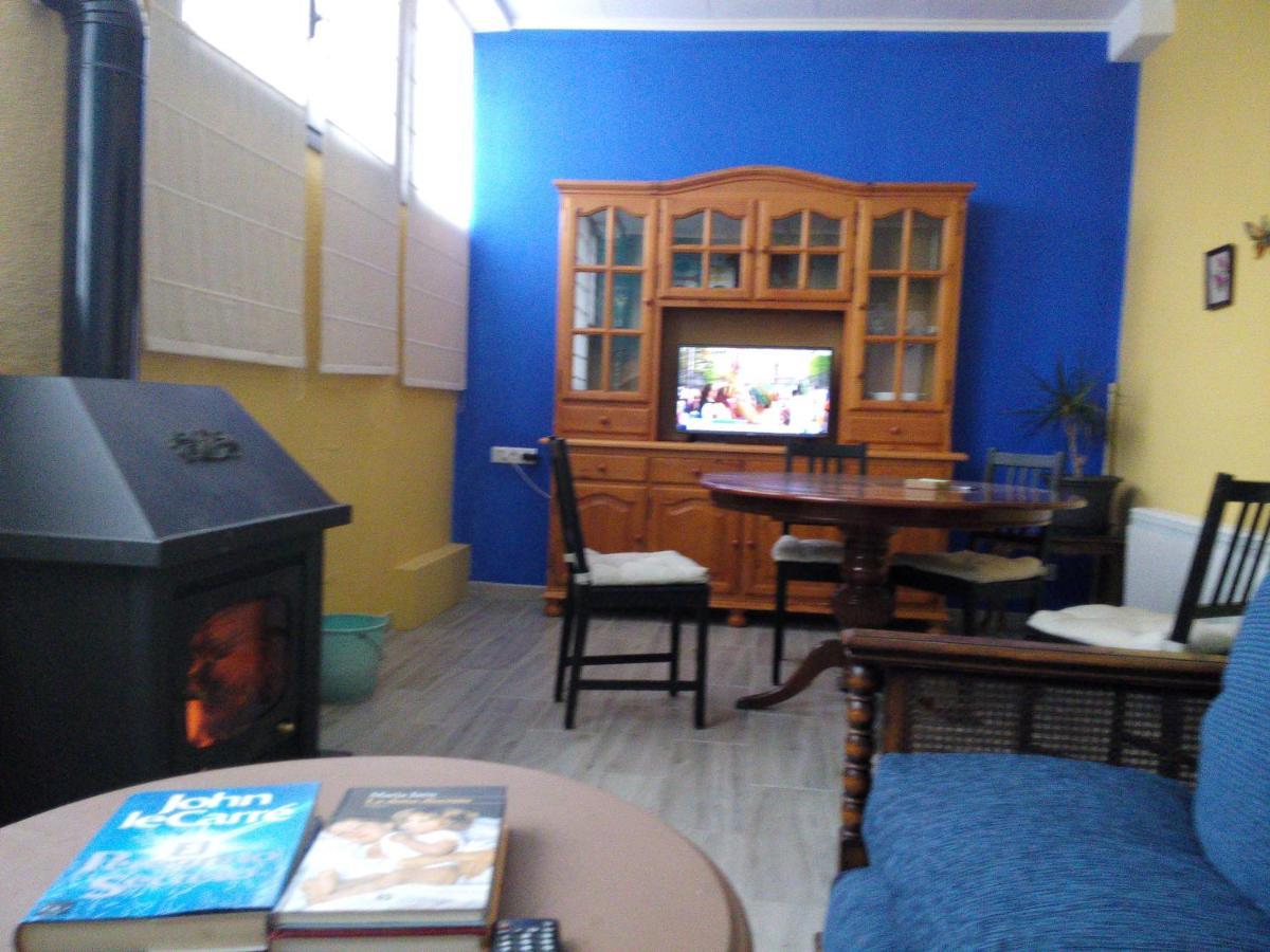 San Quintín de Mediona La Nursery De Mas Guillo מראה חיצוני תמונה